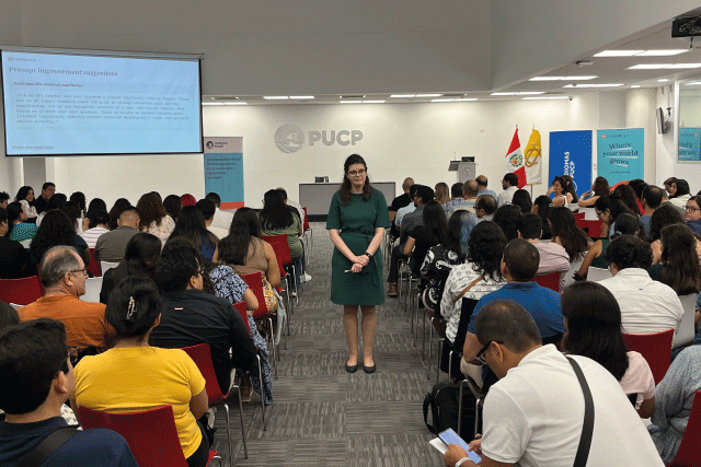 Docentes Idiomas PUCP capacitan